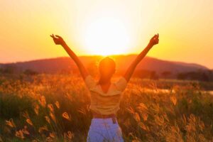 Vitamina D3 con K2 cuando tomarla y formas naturales de obtenerla como el Sol